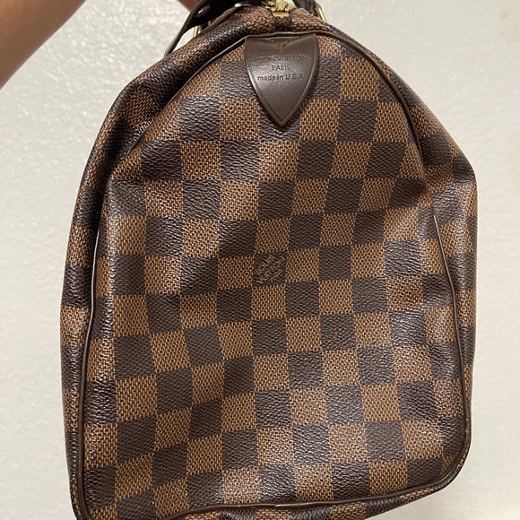 Gently Worn Louis Vuitton Speedy 30 Damier Ebene - Picture 3 of 16